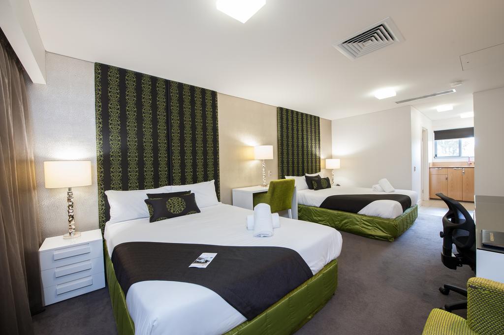 City Golf Club Motel Тувумба Екстер'єр фото